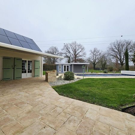 Change D'Air Exterior photo